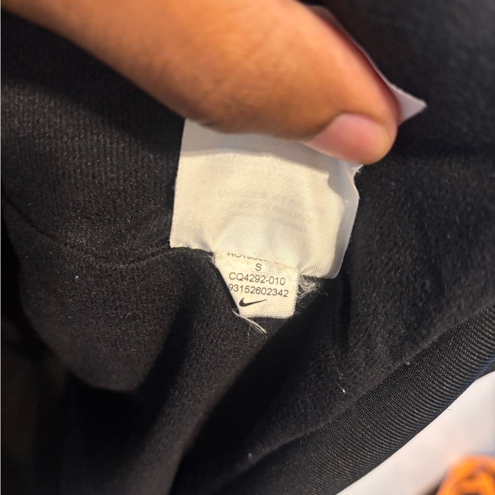 Nike Sherpa Jacket, Kids Size Small, Black - Picture 6 of 6